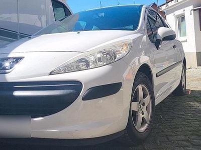 Usata Peugeot 207 90 CV (66 kW) 2009 Bianco Utilitaria