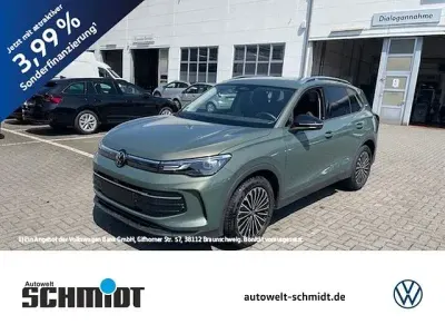 Gebraucht VW Tiguan 131 PS (96 kW) 2025 Cipressinogrün metallic SUV