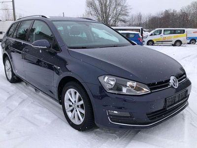 Blau Gebraucht 2015 VW Golf VII LOUNGE Kombi | 6.900 € (Guter Preis)