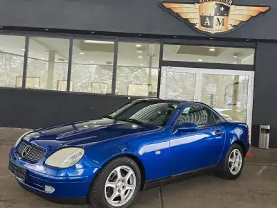 Second-hand Mercedes SLK200 136 CP (100 kW) 2000 Albastru Cabrio