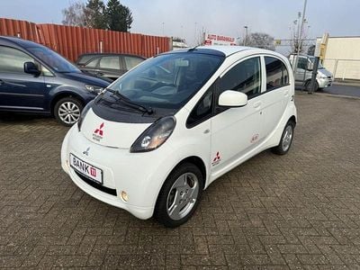 Weiß Gebraucht 2011 Mitsubishi i-MiEV Basis Kleinwagen | 4.799 €