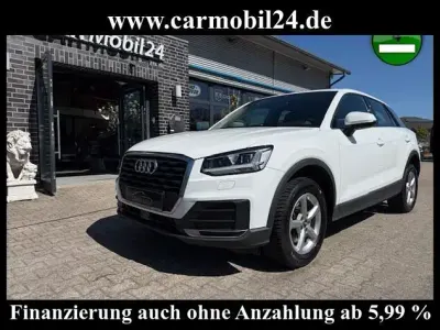 Usata Audi Q2 Basis 116 CV (85 kW) 2018 Bianco SUV