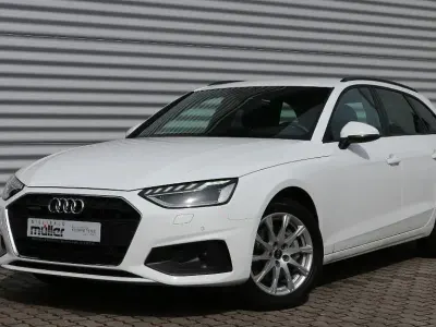 Gebraucht Audi A4 S-Line 204 PS (150 kW) 2023 Ibisweiß Kombi