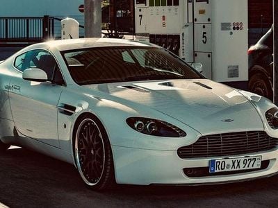 Gebraucht Aston Martin V8 Vantage 385 PS (283 kW) 2007 Weiß Coupé