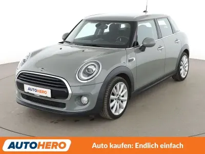 Gebraucht Mini Cooper 136 PS (100 kW) 2019 Moonwalk grey Kleinwagen