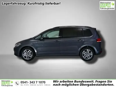 Neu VW Touran Life 150 PS (110 kW) 2026 Delfingrau metallic Van / Kleinbus