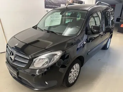 Gebraucht Mercedes Citan 112 114 PS (83 kW) 2015 Schwarz Van / Kleinbus