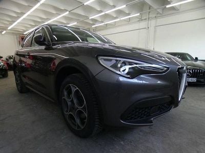 Gebraucht Alfa Romeo Stelvio Super 200 PS (147 kW) 2019 Grau SUV