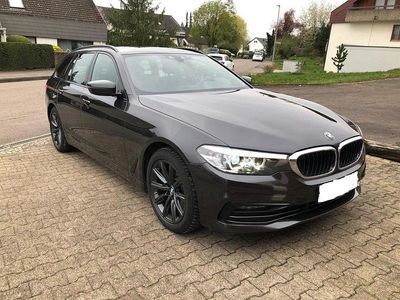 Usata BMW 520 Sport Line 190 CV (139 kW) 2019 Grigio Station wagon