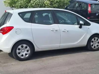 Brugt Opel Meriva Eco 101 HK (74 kW) 2014 Hvid MPV