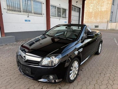 Second-hand Opel Tigra 90 CP (66 kW) 2005 Negru Cabrio