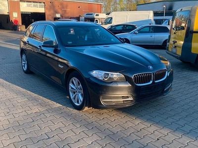 Gebraucht BMW 520 190 PS (139 kW) 2015 Grau Kombi