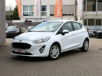Gebraucht Ford Fiesta 101 PS (74 kW) 2019 Weiß Kleinwagen