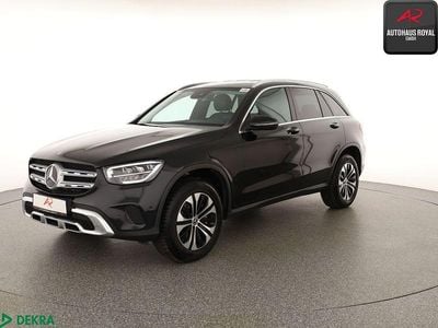 Gebraucht Mercedes GLC300e 320 PS (235 kW) 2022 Obsidianschwarz SUV