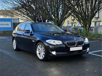 Gebraucht BMW 530 258 PS (189 kW) 2011 Schwarz Kombi