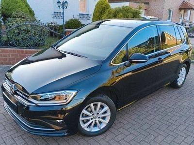 Usata VW Golf Highline 150 CV (110 kW) 2020 Nero Monovolume