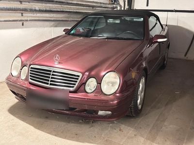 Gebraucht Mercedes CLK200 Avantgarde 164 PS (120 kW) 2001 Andere farben Cabrio