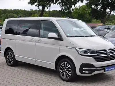 Gebraucht VW Multivan Generation Six 150 PS (110 kW) 2021 Grau Van / Kleinbus