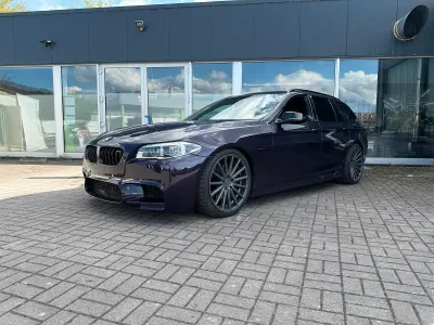Gebraucht BMW 530 M Sport 258 PS (189 kW) 2014 Violet Kombi