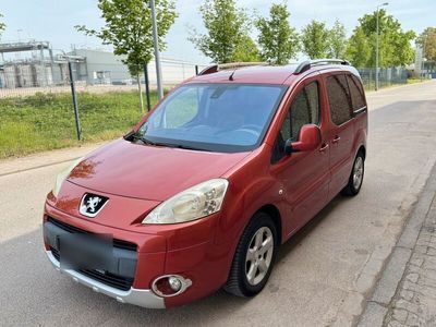 gebraucht Peugeot Partner Tepee 1.6 HDi 109 PS Klimaaut. AHK SHZ Tempomat