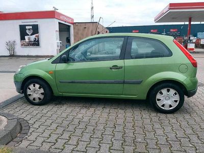 Gebraucht Ford Fiesta 44 PS (32 kW) 2006 Gold Kleinwagen