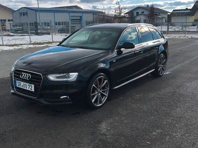 gebraucht Audi A4 B8 Avant 2.0 TDI 150PS S-Line