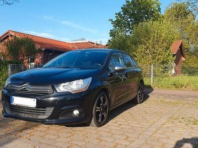 Używany Citroën C4 SELECTION 114 KM (83 kW) 2014 Czarny Sedan/Limuzyna