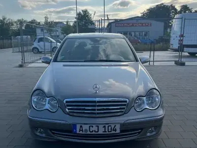 Gebraucht Mercedes C240 Elegance 170 PS (125 kW) 2004 Grau Limousine