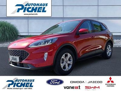 Begagnad Ford Kuga Cool & Connect 150 HK (110 kW) 2021 Röd SUV
