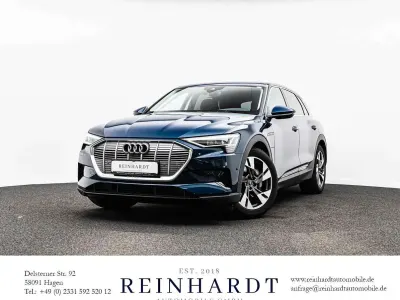 Gebraucht Audi e-tron Performance 300 kW (408 PS) 2022 Galaxisblau metallic SUV