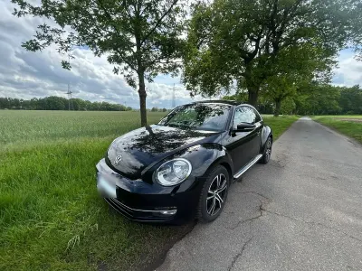 Gebraucht VW Beetle Allstar 110 PS (80 kW) 2016 Schwarz Kleinwagen
