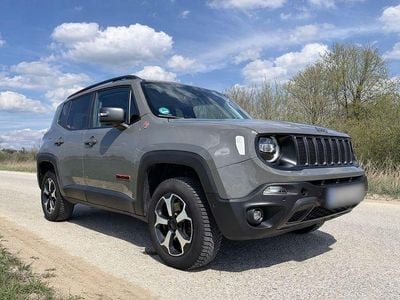 Gebraucht Jeep Renegade Trailhawk 170 PS (125 kW) 2020 Grau SUV