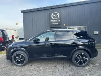 Neu Nissan Qashqai N-Way 158 PS (116 kW) 2026 Schwarz SUV