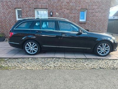 Gebraucht Mercedes 200 136 PS (100 kW) 2013 Schwarz Limousine
