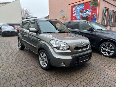Gebraucht Kia Soul Spirit 128 PS (94 kW) 2010 Silber SUV