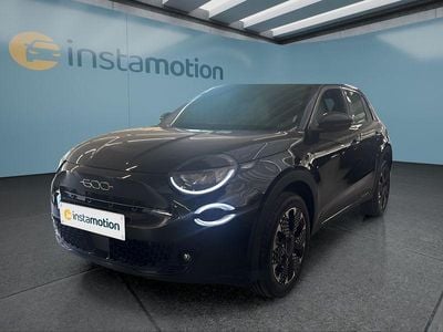 Neu Fiat 600E La Prima 114 kW (156 PS) 2026 Schwarz Kleinwagen