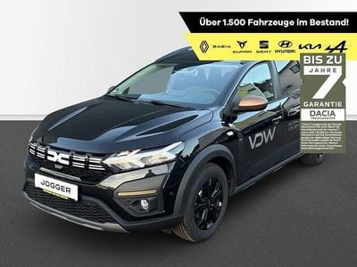 Gebraucht Dacia Jogger Extreme 110 PS (80 kW) 2025 Schwarz Van / Kleinbus