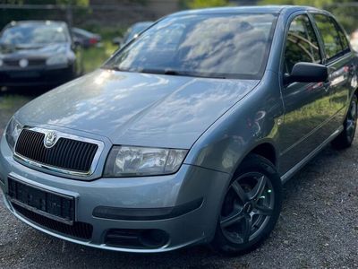 Gebraucht Skoda Fabia Classic 54 PS (39 kW) 2005 Grau Kleinwagen