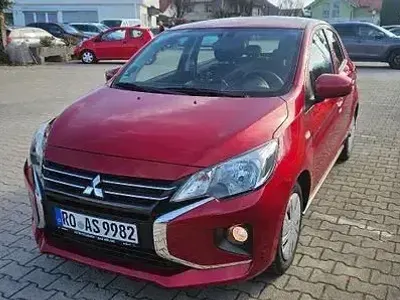 Usata Mitsubishi Space Star Select 71 CV (52 kW) 2023 Rosso Utilitaria