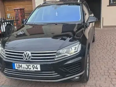 Gebraucht VW Touareg Terrain Tech 262 PS (192 kW) 2017 Schwarz SUV