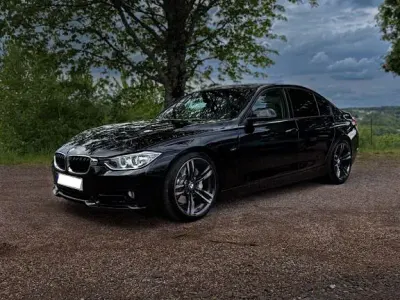 Gebraucht BMW 335 Sport Line 400 PS (294 kW) 2012 Schwarz Limousine