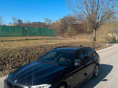 Gebraucht BMW 530 M Sport 258 PS (189 kW) 2013 Kombi