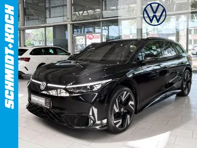 Gebraucht VW ID.7 GTX 250 kW (340 PS) 2025 Grenadilschwarz (schwarz) Kombi
