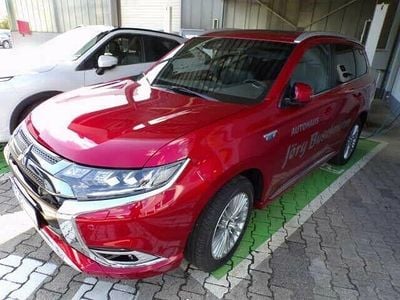 Mitsubishi Outlander P-HEV