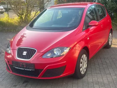 Gebraucht Seat Altea 105 PS (77 kW) 2009 Rot Van / Kleinbus