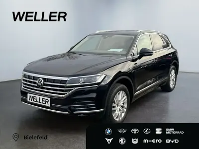 Gebraucht VW Touareg Atmosphere 286 PS (210 kW) 2021 Deep black pearlescent SUV