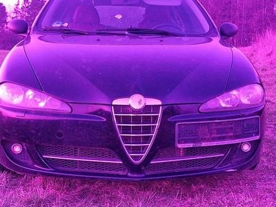 Gebraucht Alfa Romeo 147 105 PS (77 kW) 2007 Schwarz Kleinwagen