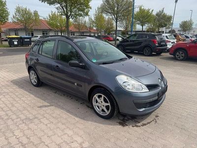 Usata Renault Clio II Authentique 75 CV (55 kW) 2009 Blu Berlina