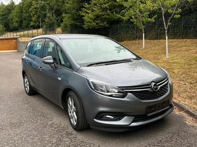 Usata Opel Zafira 131 CV (96 kW) 2017 Grigio Monovolume