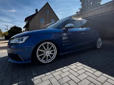 Gebraucht Audi S1 Sportback Sport 310 PS (228 kW) 2014 Blau Kleinwagen